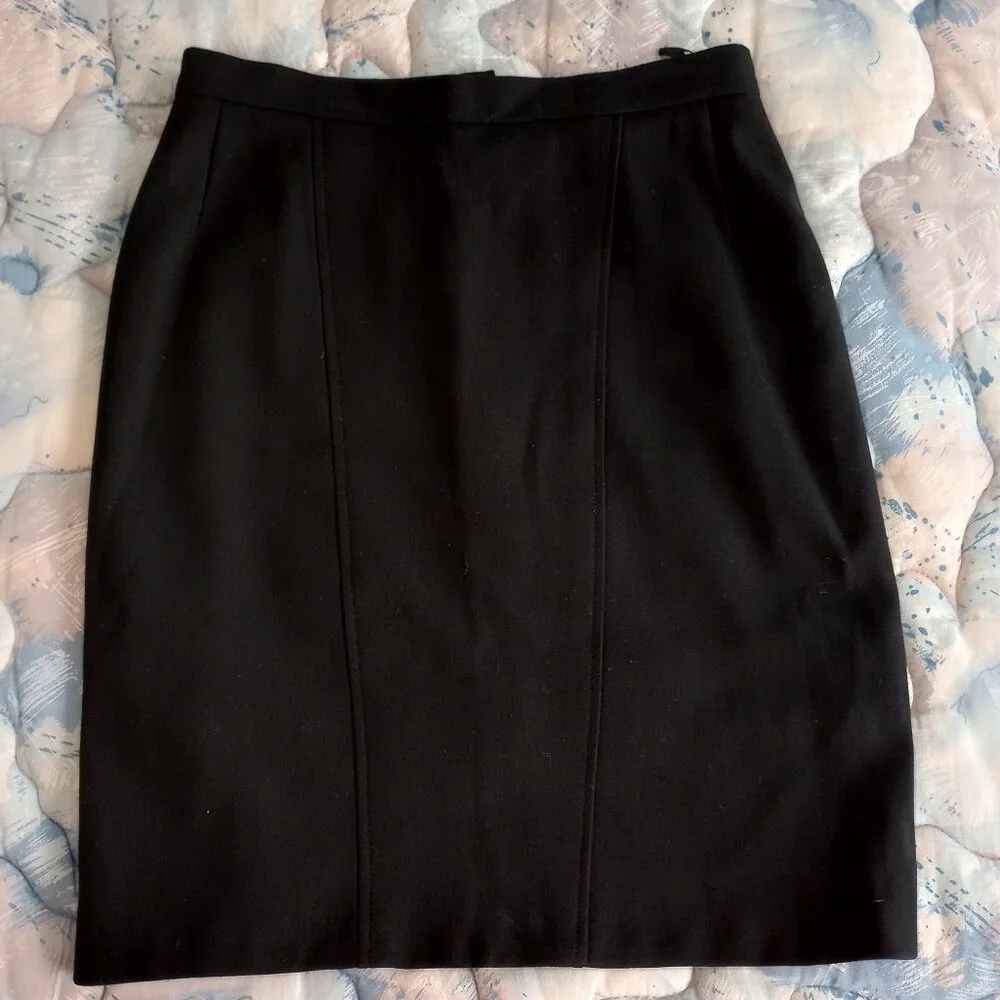 Chanel Boutique vintage black skirt, Clover button,  France